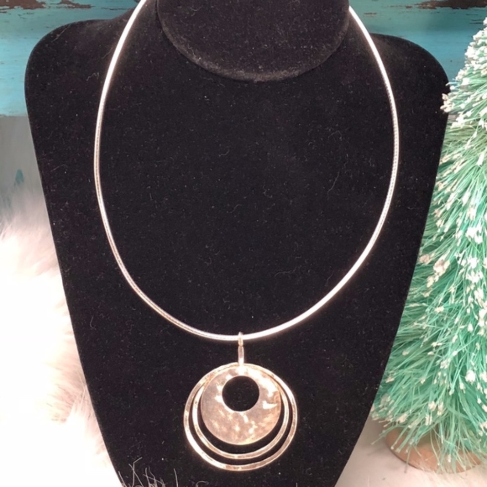 Silpada Full Circle Pendant Omega Chain 925 N1329
